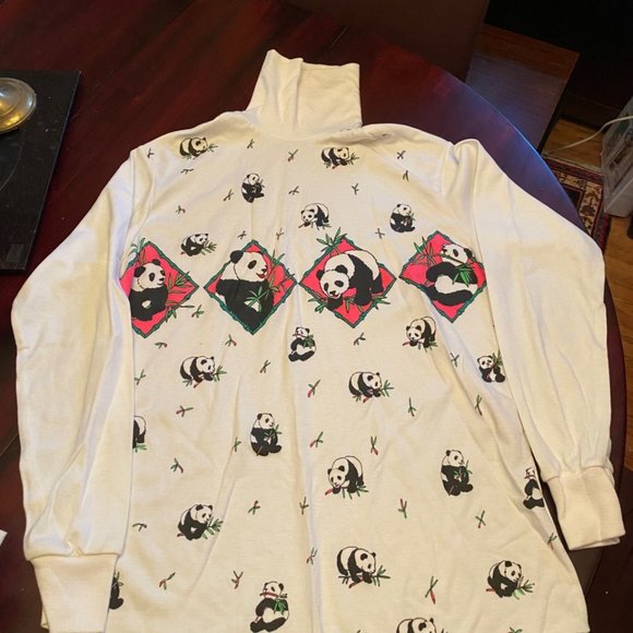 Turtleneck - Picture 1 of 4